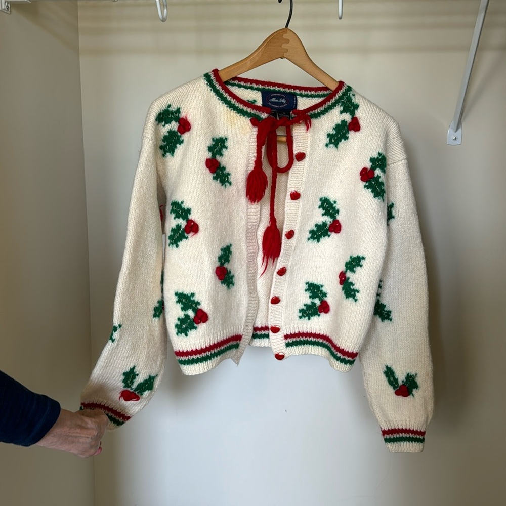 Alan Sully Christmas sweater size medium wool